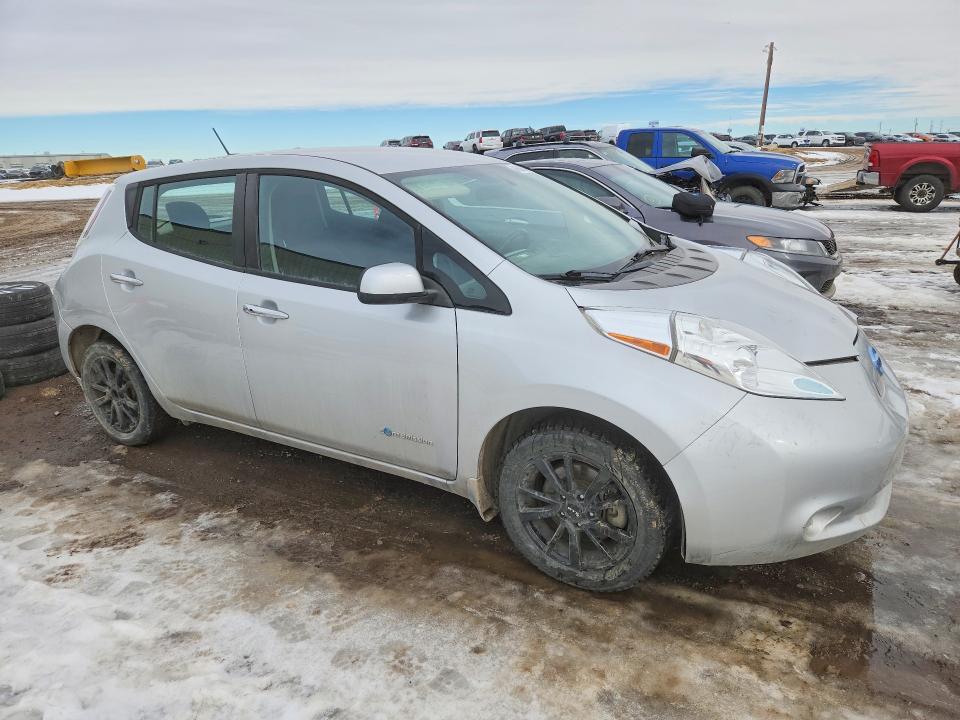 46566396 :رقم المزاد ، 1N4BZ0CP1HC306681 vin ، 2017 Nissan Leaf مزاد بيع