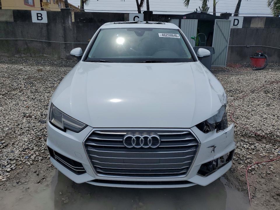 46259846 :رقم المزاد ، WAUKMAF4XJA068456 vin ، 2018 Audi A4 مزاد بيع