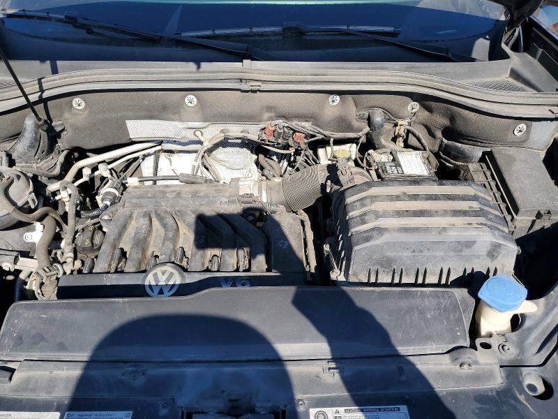 45522506 :رقم المزاد ، 1V2CR2CA4JC561349 vin ، 2018 Volkswagen Atlas مزاد بيع