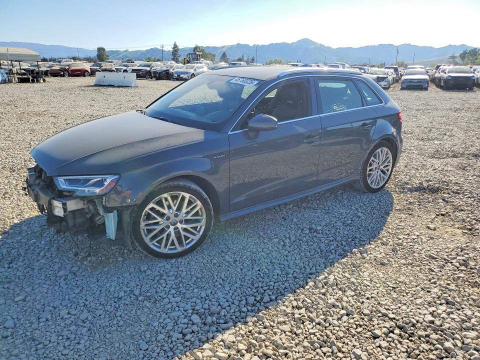 Aukcja sprzedaży 2018 Audi A3, vin: WAUTPBFF3JA071203, numer aukcji: 46760026