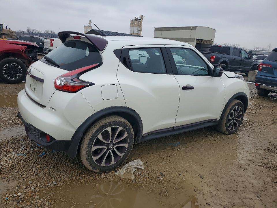 Продажа на аукционе авто 2015 Nissan Juke, vin: JN8AF5MV0FT555841, номер лота: 79983765