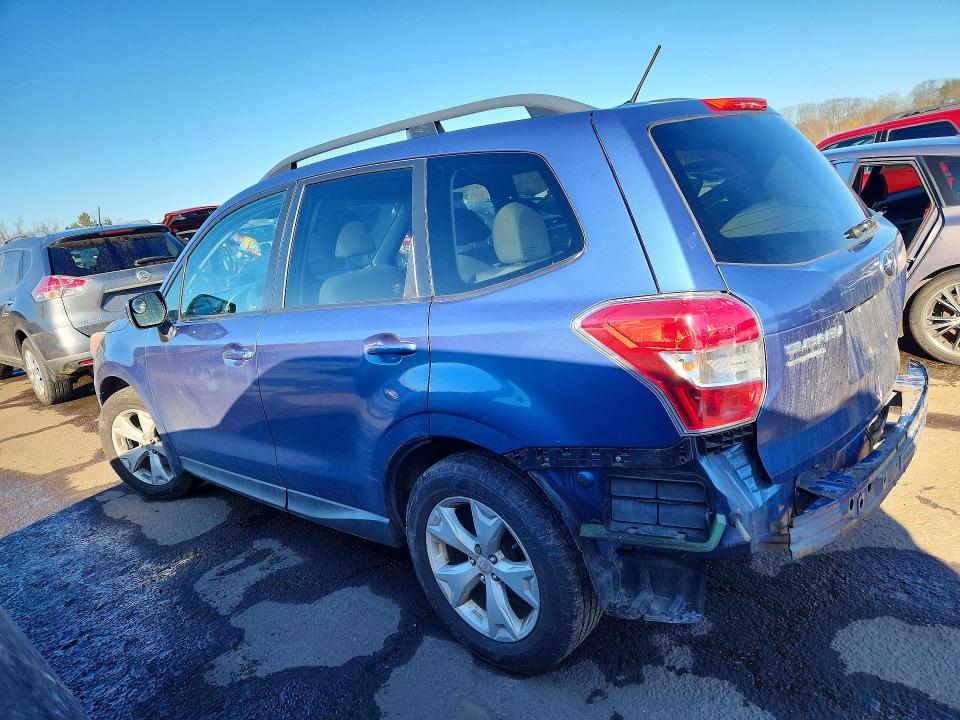 79799605 :رقم المزاد ، JF2SJADC2FH401190 vin ، 2015 Subaru Forester مزاد بيع
