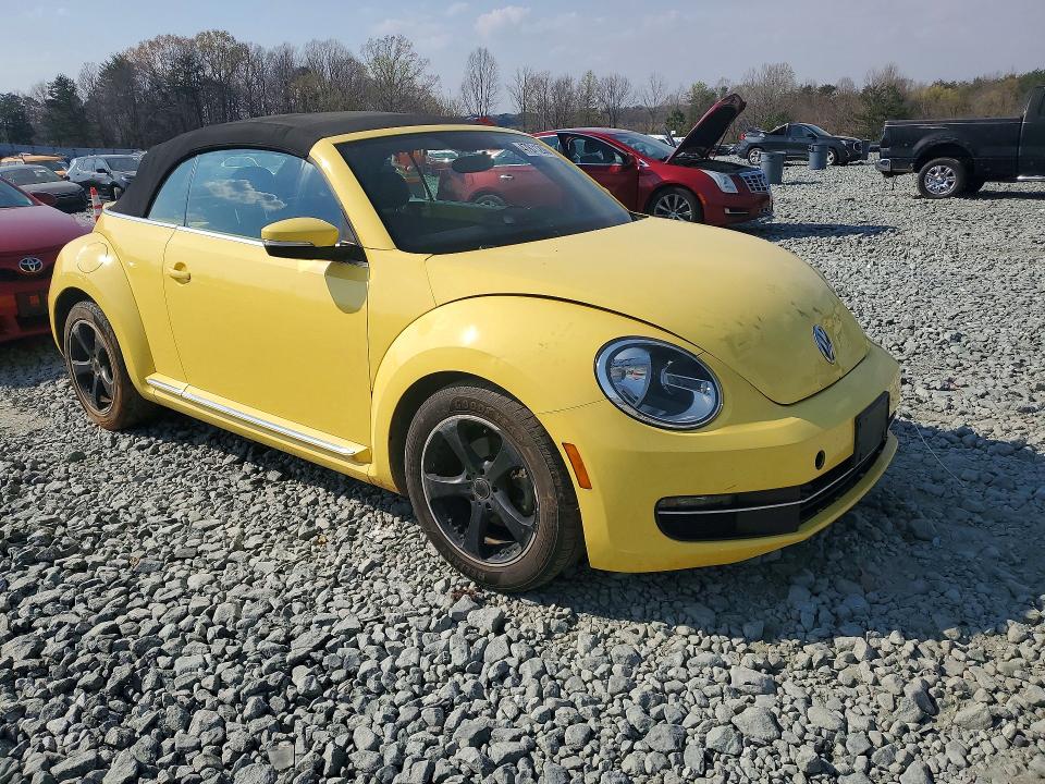 2013 Volkswagen Beetle მანქანა იყიდება აუქციონზე, vin: 3VW5L7AT6DM816273, აუქციონის ნომერი: 47871206
