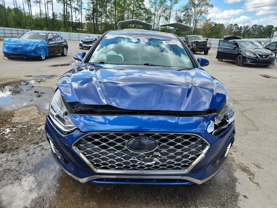 48111296 :رقم المزاد ، 5NPE34AFXKH738577 vin ، 2019 Hyundai Sonata مزاد بيع
