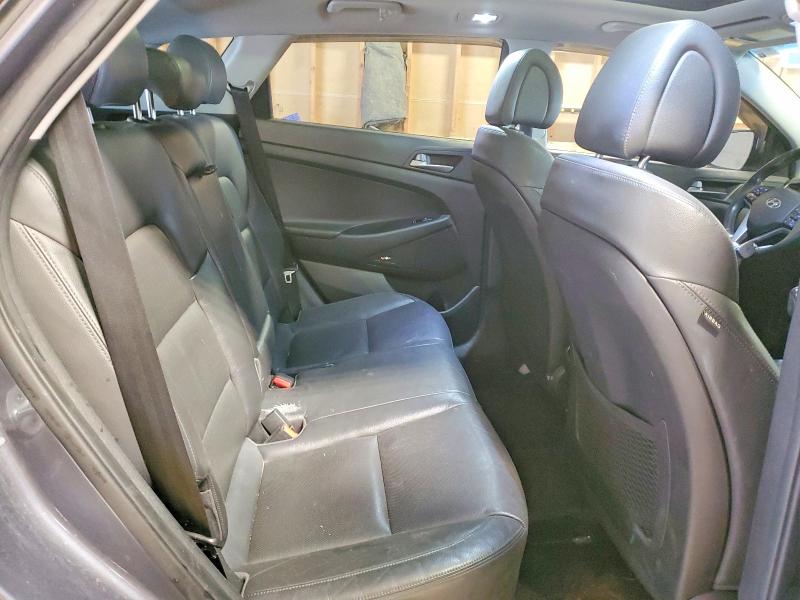 79333155 :رقم المزاد ، KM8J33A26JU630236 vin ، 2018 Hyundai Tucson مزاد بيع