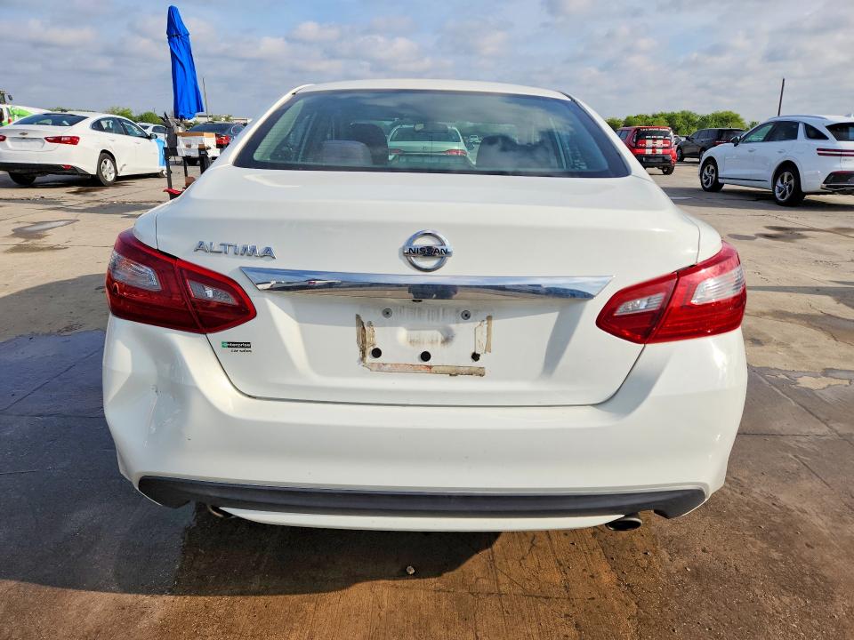 Продаж на аукціоні авто 2018 Nissan Altima, vin: 1N4AL3AP3JC216567, номер лоту: 48005096