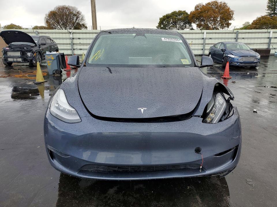 2023 Tesla Model Y მანქანა იყიდება აუქციონზე, vin: 7SAYGDEE0PA099215, აუქციონის ნომერი: 47935206