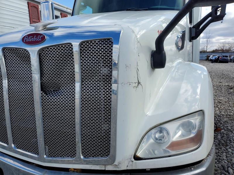 Продажа на аукционе авто 2020 Peterbilt 579 Peterbilt 579, vin: 1XPBD40X6LD670147, номер лота: 75831135
