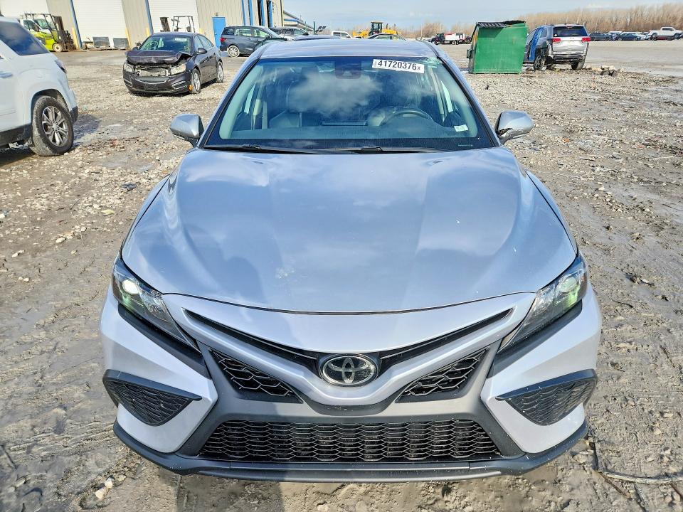 Продажа на аукционе авто 2023 Toyota Camry, vin: 4T1G11AK2PU760799, номер лота: 41720376