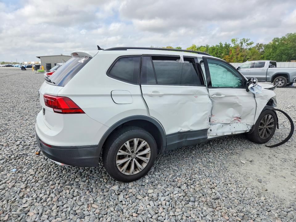 2020 Volkswagen Tiguan მანქანა იყიდება აუქციონზე, vin: 3VV1B7AX6LM141175, აუქციონის ნომერი: 46222356
