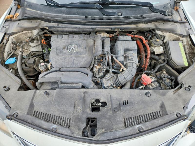 46105266 :رقم المزاد ، 19VDE3F72EE400044 vin ، 2014 Acura Ilx مزاد بيع
