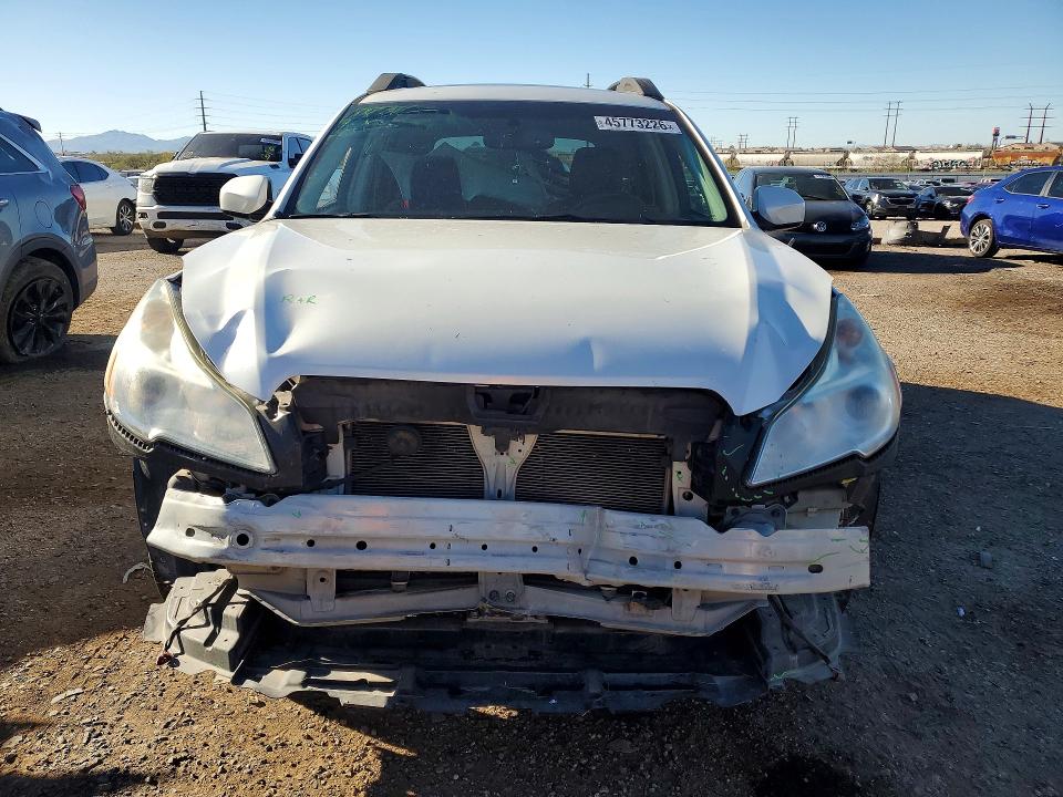 2013 Subaru Outback მანქანა იყიდება აუქციონზე, vin: 4S4BRBGC0D3304746, აუქციონის ნომერი: 45773226