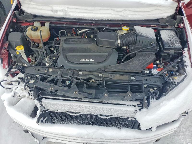45734736 :رقم المزاد ، 2C4RC1GG7JR256716 vin ، 2018 Chrysler Pacifica مزاد بيع