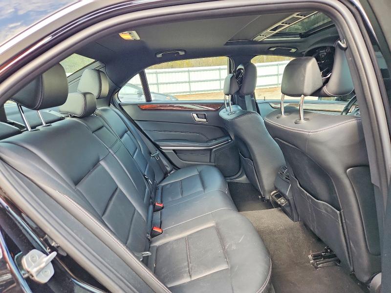 79455205 :رقم المزاد ، WDDHF8JB3FB121138 vin ، 2015 Mercedes-benz E مزاد بيع
