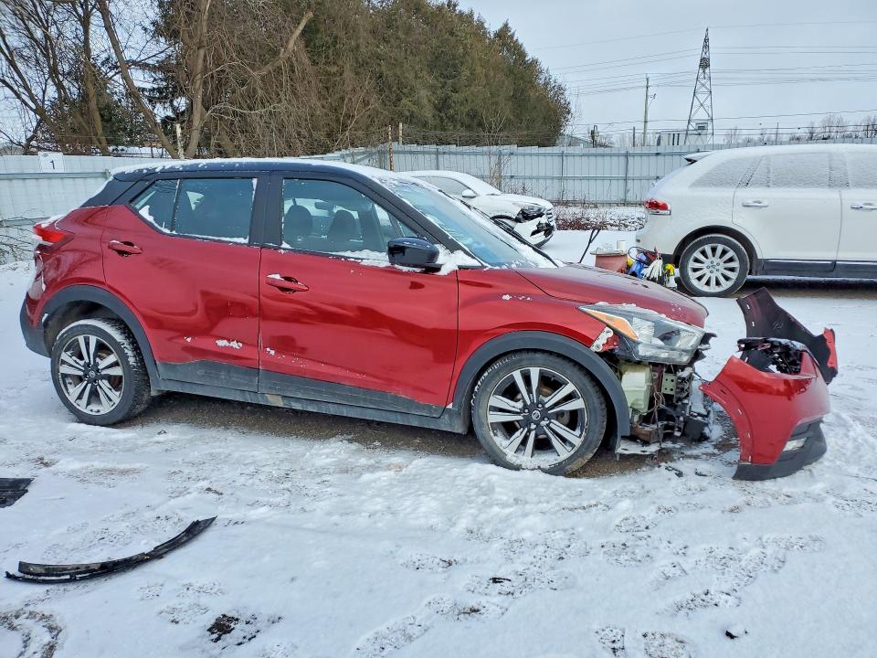 46276266 :رقم المزاد ، 3N1CP5CU3KL567249 vin ، 2019 Nissan Kicks مزاد بيع