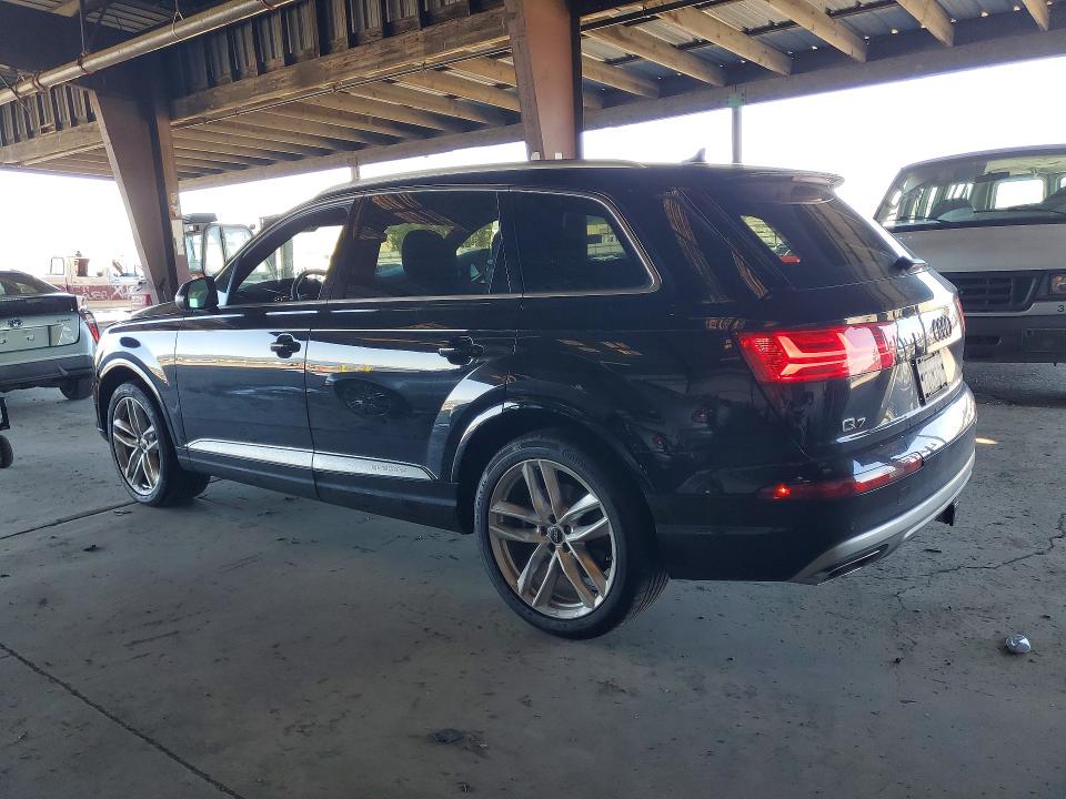 Продажа на аукционе авто 2017 Audi Q7, vin: WA1VAAF73HD054629, номер лота: 77244585