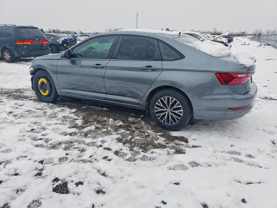 45740606 :رقم المزاد ، 3VWC57BU5MM010563 vin ، 2021 Volkswagen Jetta مزاد بيع