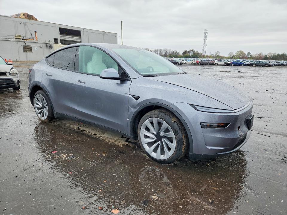 Продаж на аукціоні авто 2026 Tesla Model Y, vin: 7SAYGDEE6TF322225, номер лоту: 47820426