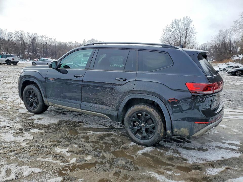 79617275 :رقم المزاد ، 1V2CN2CA7TC502844 vin ، 2026 Volkswagen Atlas مزاد بيع