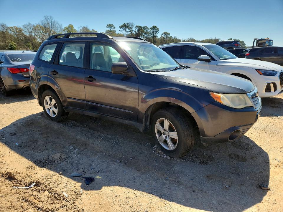2013 Subaru Forester მანქანა იყიდება აუქციონზე, vin: JF2SHABC3DH406944, აუქციონის ნომერი: 79149715
