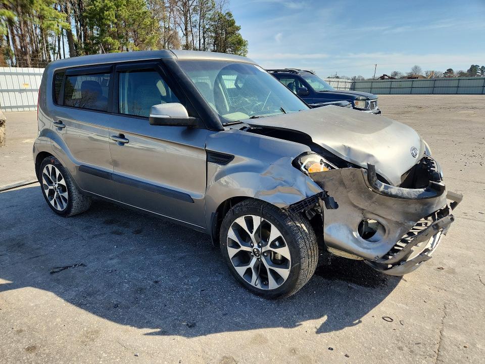 79785895 :رقم المزاد ، KNDJT2A63C7426948 vin ، 2012 Kia Soul مزاد بيع