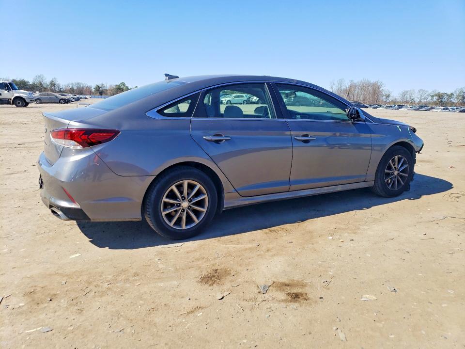 79909475 :رقم المزاد ، 5NPE24AF6KH746808 vin ، 2019 Hyundai Sonata مزاد بيع