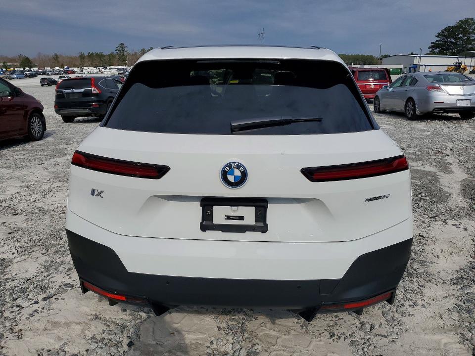 79444245 :رقم المزاد ، WB523CF09SCT29558 vin ، 2025 Bmw Ix مزاد بيع