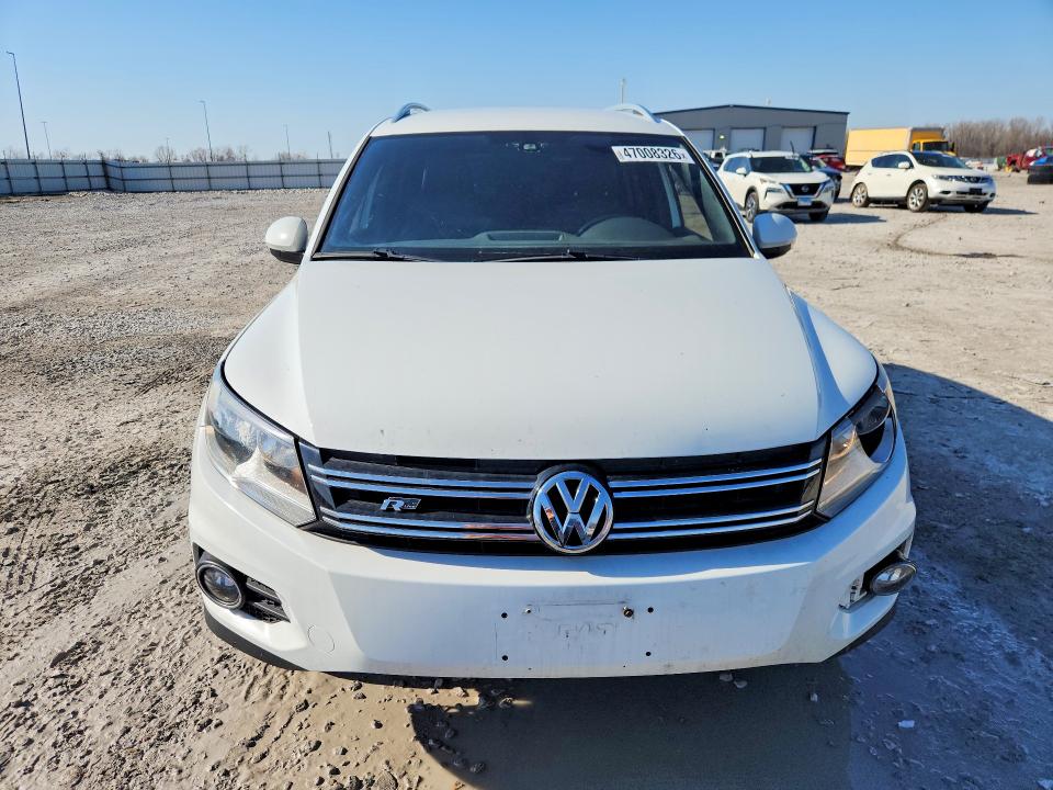 Продажа на аукционе авто 2016 Volkswagen Tiguan, vin: WVGBV7AXXGW006406, номер лота: 47008326