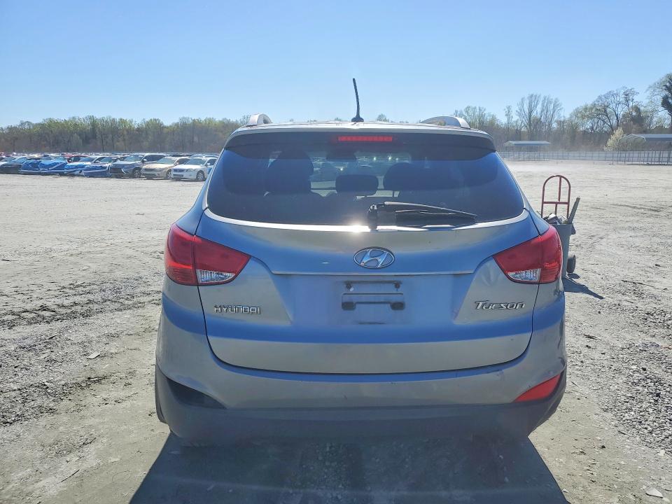 2010 Hyundai Tucson მანქანა იყიდება აუქციონზე, vin: KM8JU3AC3AU071041, აუქციონის ნომერი: 46397956