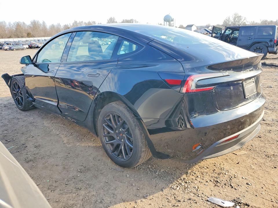 Продажа на аукционе авто 2024 Tesla Model 3, vin: 5YJ3E1EB8RF841450, номер лота: 47129356