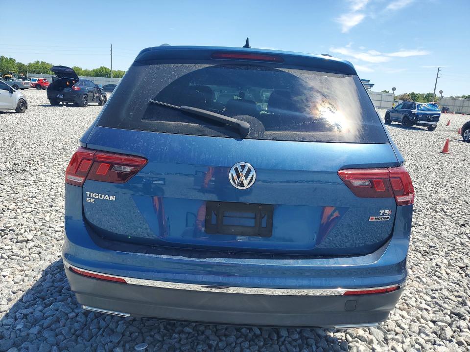 Продажа на аукционе авто 2018 Volkswagen Tiguan, vin: 3VV2B7AX7JM206004, номер лота: 47119686