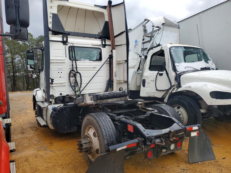 2017 Volvo Vnl მანქანა იყიდება აუქციონზე, vin: 4V4N39TGXHN988031, აუქციონის ნომერი: 77429885