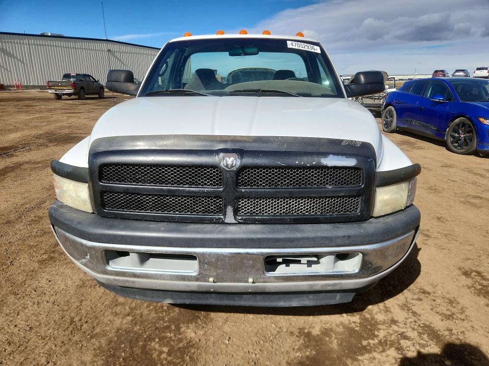1999 Dodge Ram 3500 მანქანა იყიდება აუქციონზე, vin: 3B7MC3660XM574580, აუქციონის ნომერი: 47052936