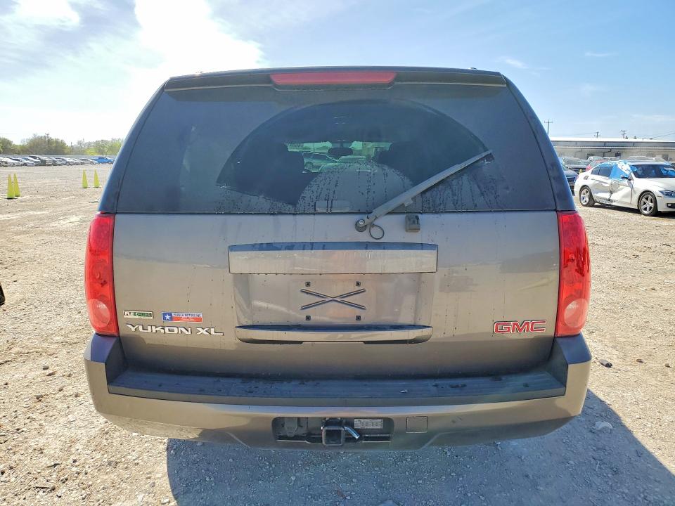 2011 Gmc Yukon Xl მანქანა იყიდება აუქციონზე, vin: 1GKS1HE00BR252976, აუქციონის ნომერი: 46641926