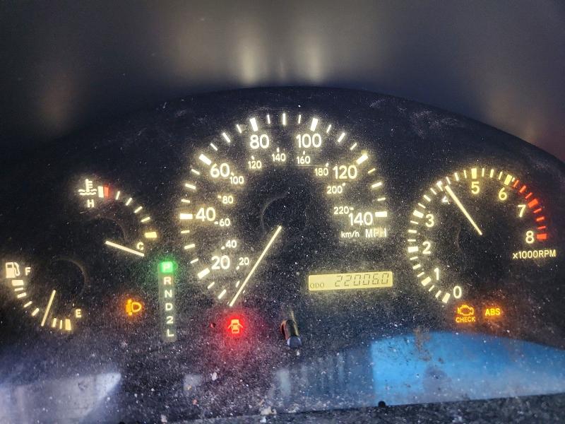 79683645 :رقم المزاد ، JTJHF10U820248619 vin ، 2002 Lexus Rx 300 مزاد بيع