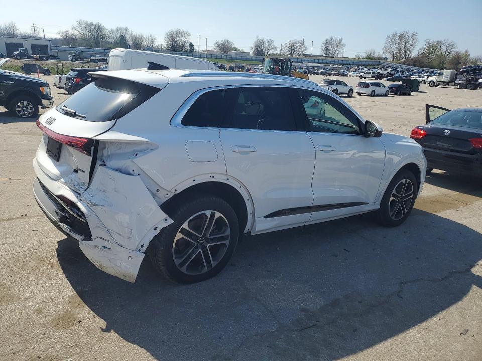 Продажа на аукционе авто 2025 Audi Q5, vin: WA11AAGU0S2069806, номер лота: 46035586
