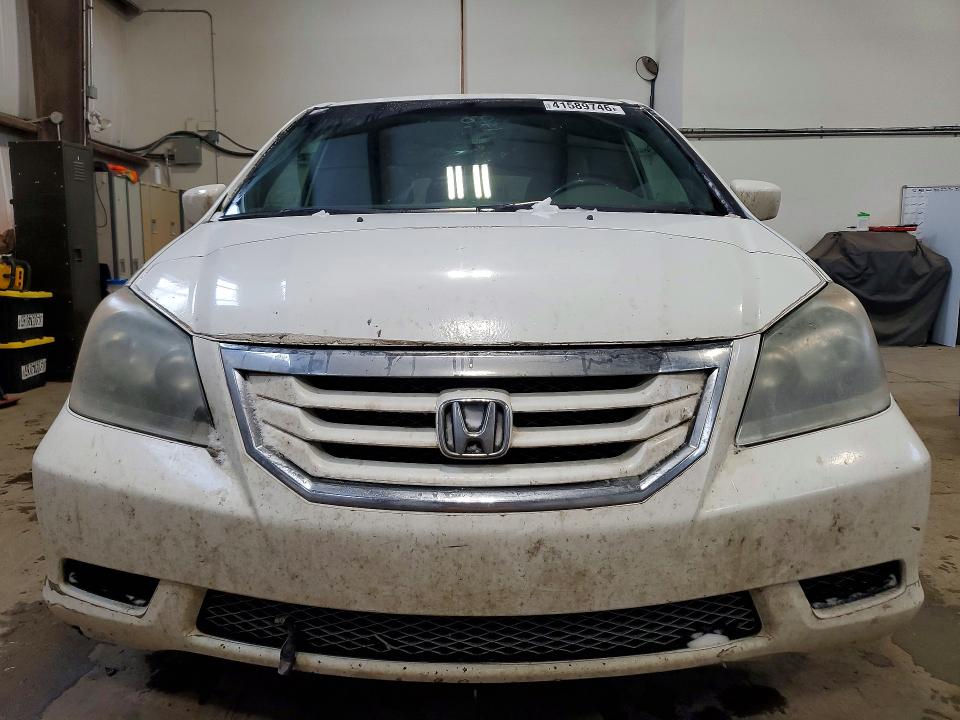 41589746 :رقم المزاد ، 5FNRL38778B504687 vin ، 2008 Honda Odyssey مزاد بيع