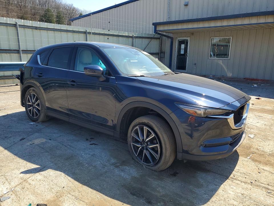 47771046 :رقم المزاد ، JM3KFBDMXJ0358781 vin ، 2018 Mazda Cx-5 مزاد بيع