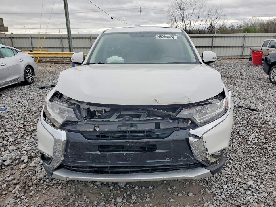 Продаж на аукціоні авто 2018 Mitsubishi Outlander, vin: JA4AD3A39JZ012769, номер лоту: 46294426