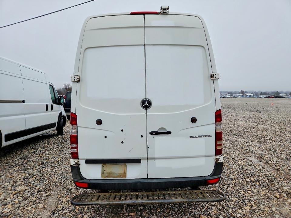 2014 Mercedes Benz Sprinter მანქანა იყიდება აუქციონზე, vin: WD3PE8DE2E5900729, აუქციონის ნომერი: 45609196