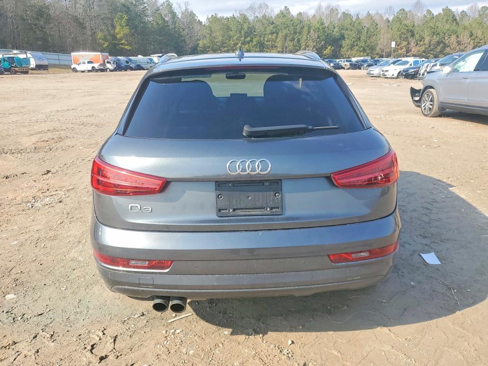 2018 Audi Q3 მანქანა იყიდება აუქციონზე, vin: WA1BCCFS0JR013459, აუქციონის ნომერი: 79769885