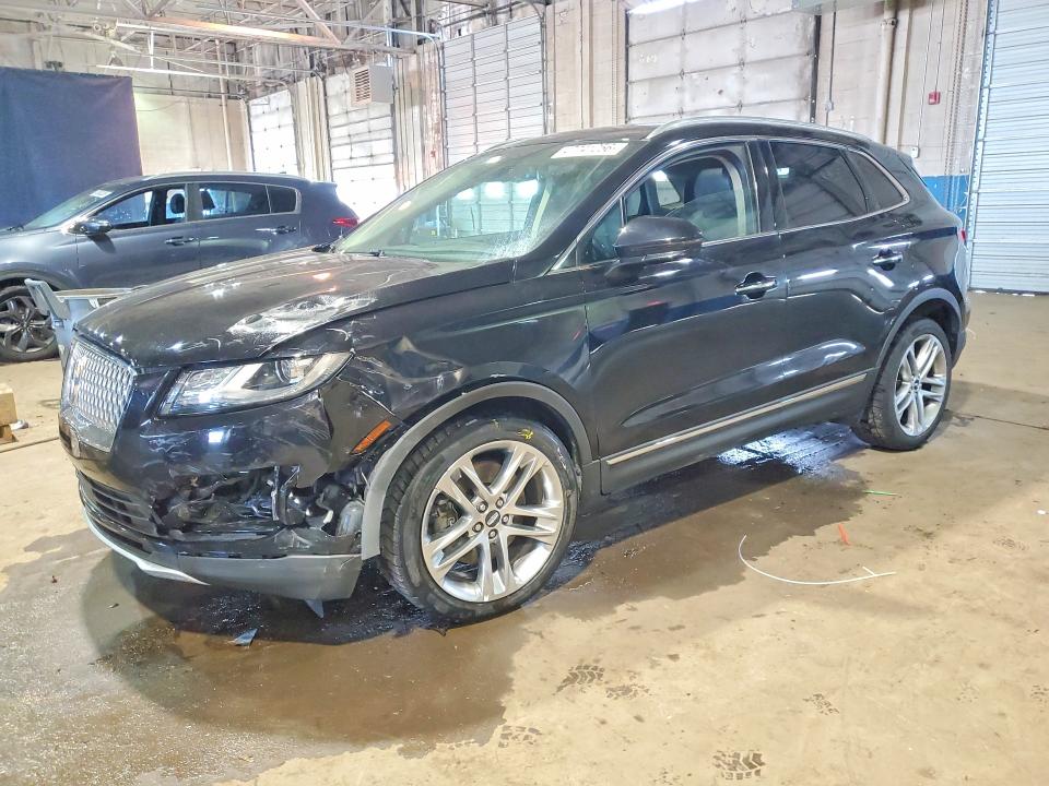 Продажа на аукционе авто 2019 Lincoln Mkc, vin: 5LMCJ3D96KUL03728, номер лота: 47741256