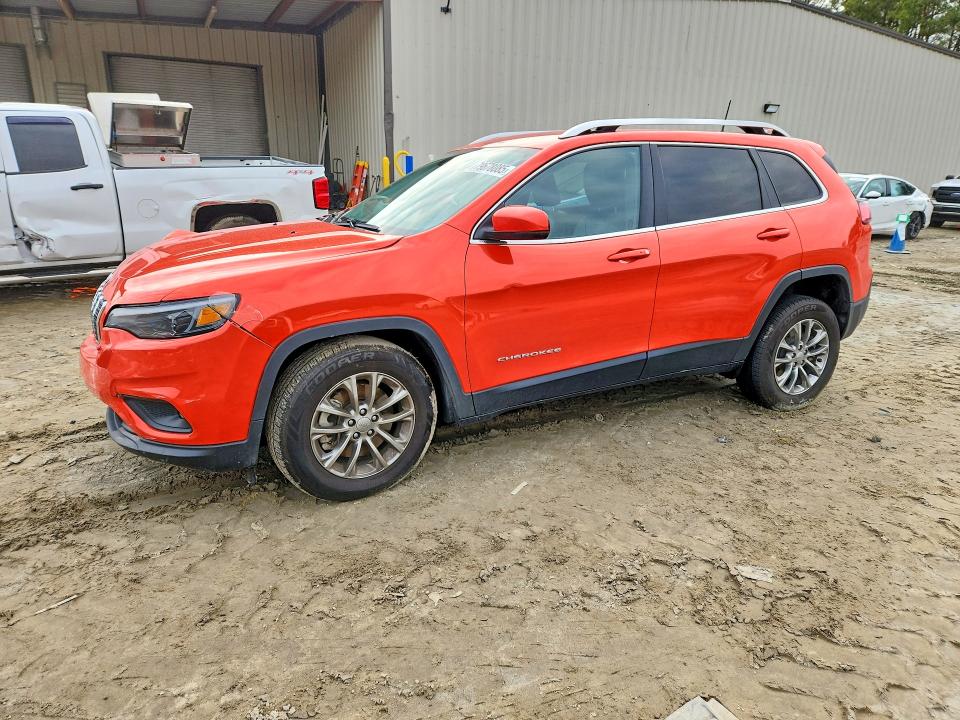 2021 Jeep Cherokee მანქანა იყიდება აუქციონზე, vin: 1C4PJMMX8MD132786, აუქციონის ნომერი: 79678085