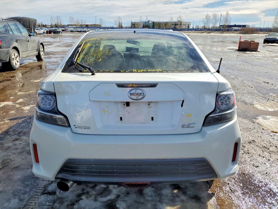 46314256 :رقم المزاد ، JTKJF5C75GJ015924 vin ، 2016 Scion Tc مزاد بيع