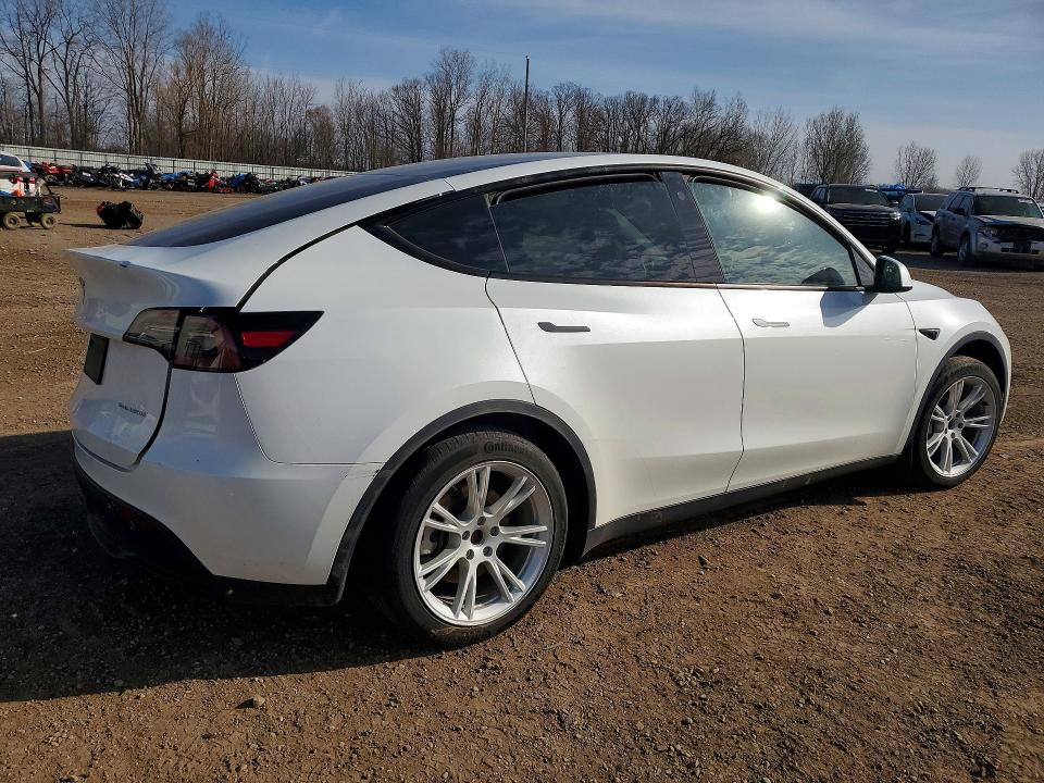 Auction sale of the 2023 Tesla Model Y, vin: 7SAYGDEE8PA119663, lot number: 48084456