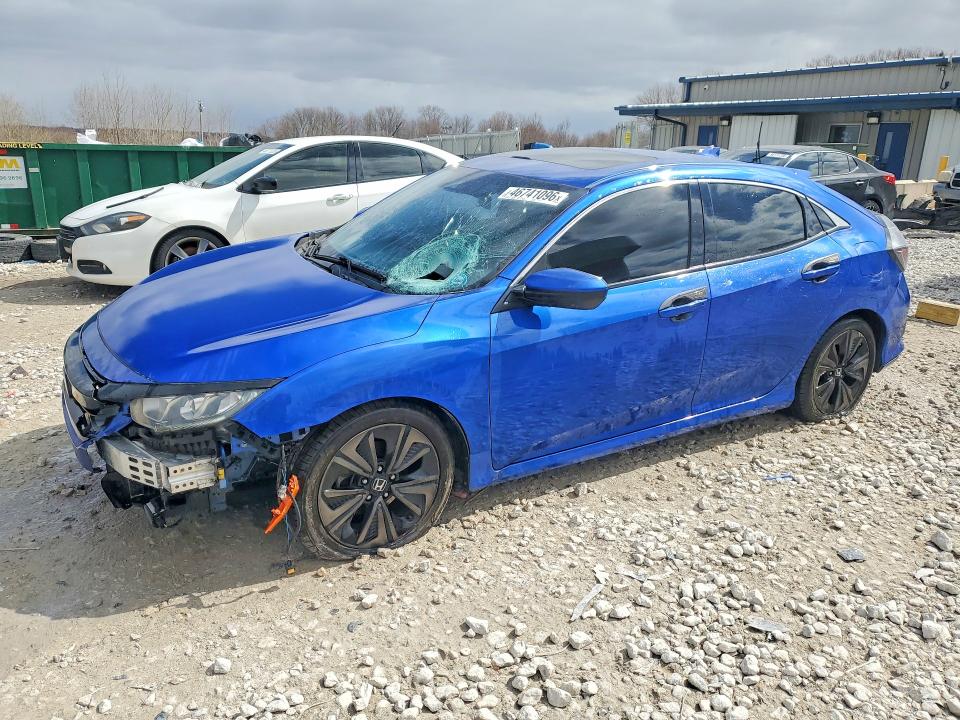 46741096 :رقم المزاد ، SHHFK7H68KU226487 vin ، 2019 Honda Civic مزاد بيع