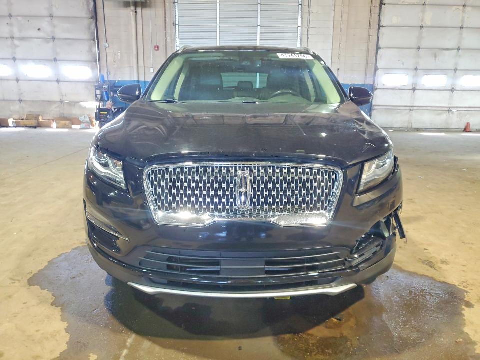 Продажа на аукционе авто 2019 Lincoln Mkc, vin: 5LMCJ3D96KUL03728, номер лота: 47741256