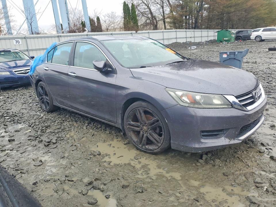 46323526 :رقم المزاد ، 1HGCR2F37DA044613 vin ، 2013 Honda Accord مزاد بيع