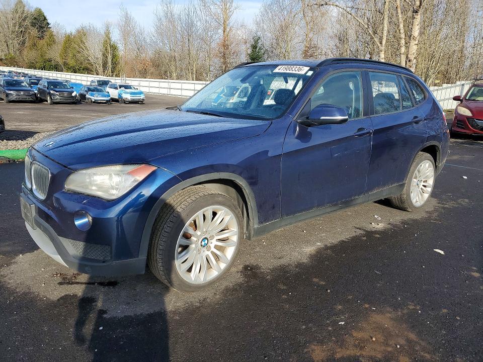 2014 Bmw X1 მანქანა იყიდება აუქციონზე, vin: WBAVL1C54EVY21667, აუქციონის ნომერი: 41988336