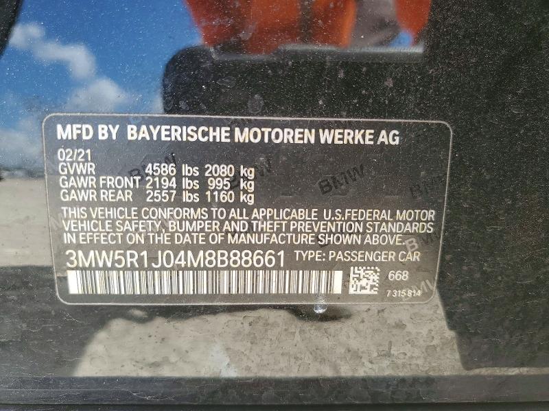 47752326 :رقم المزاد ، 3MW5R1J04M8B88661 vin ، 2021 Bmw 330i مزاد بيع